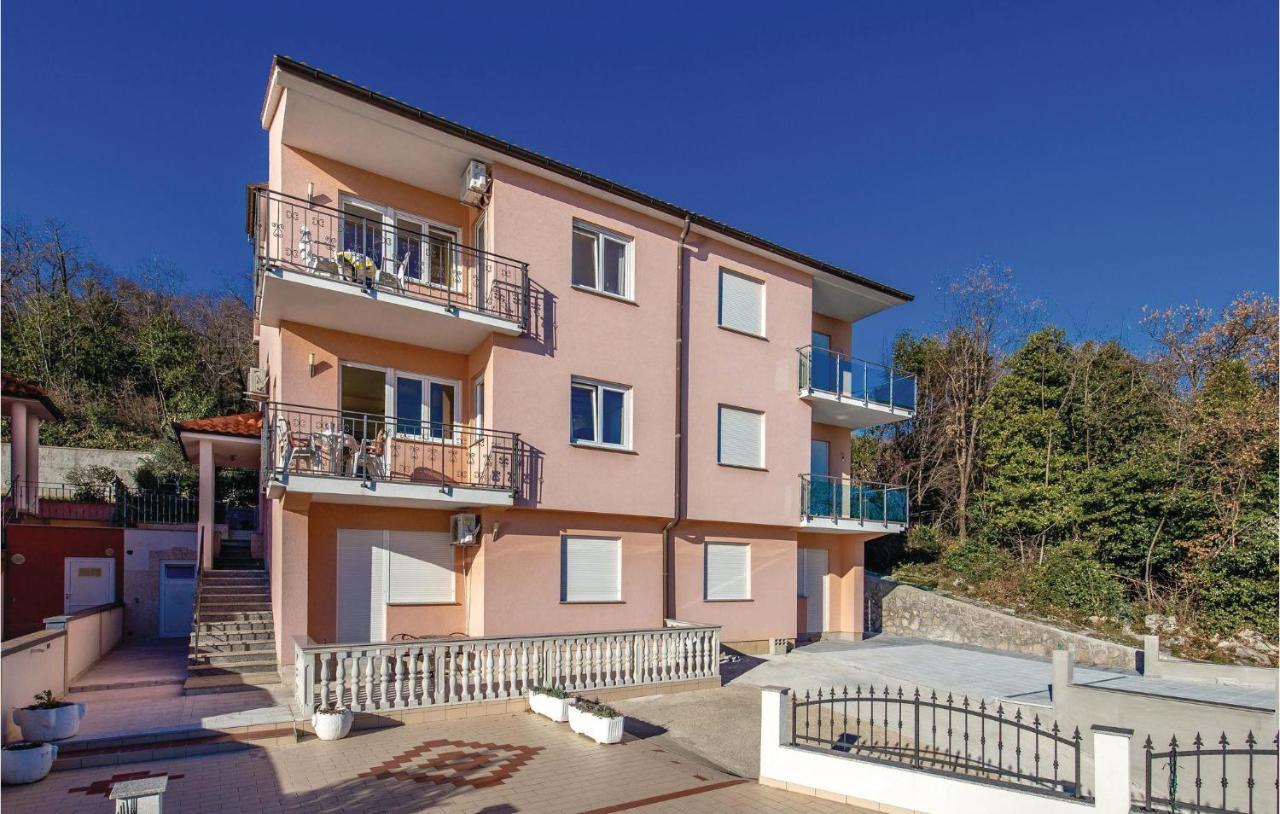 Nice Apartment In Volosko With Kitchen Exterior foto